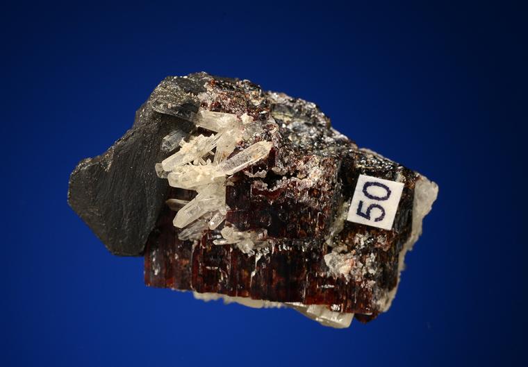HÜBNERITE with STOLZITE, QUARTZ and TETRAHEDRITE